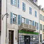 Au Coeur De - Clim Et Parking - L'odyssee