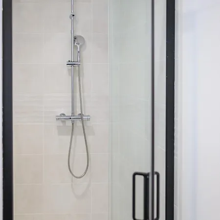 Apartamento L'odyssée Des Pyrénées - Clim - Parking Privé Pau