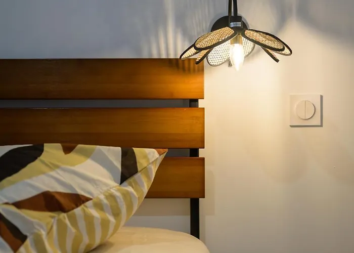 Au Coeur De - Clim Et Parking - L'odyssee Apartment